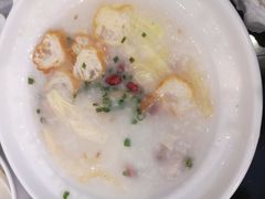 荔湾艇仔粥-卓粤拉肠(红庙店)