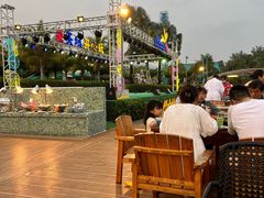 -渔家火锅·海鲜自助餐·演艺(亚龙湾天域酒店)