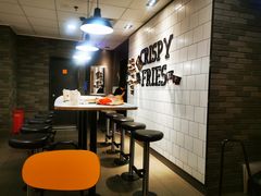 -麦当劳(秣陵路店)