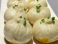 蟹粉生煎包-成隆行·蟹王府(九江路店)