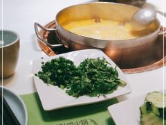 -洪氏嗨捞·猪肚鸡火锅(阳光天地店)