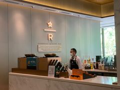 -星巴克臻选(深圳龙华红山天虹店)