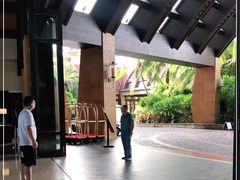 -三亚湾海居铂尔曼度假酒店