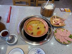 -阿婆情腊排骨火锅(金虹路店)