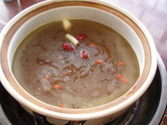 -东巴谷野生菌火锅餐厅