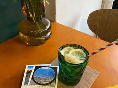 -大碗岛咖啡·苍山绝美窗景(大理古城步行街七年品牌店)