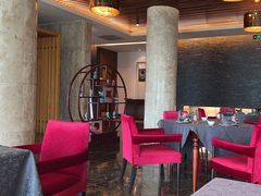 -粤尚腾香居中餐厅(首都机场希尔顿店)