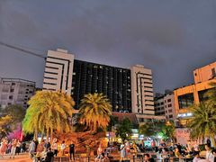 -海口骑楼小吃街