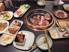 -梨花甄选自助烤肉(小寨原力场店)