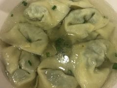 -潘国仙耳光馄饨(黄家阙路店)