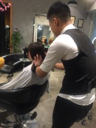 -时尚殿堂明星门店