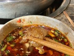 -肖肖酸萝卜鱼火锅(总店)