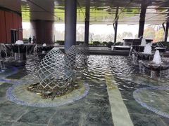 -上海滴水湖皇冠假日酒店