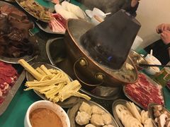 -月圆火锅(宁海东路二店)