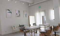 -百秀名媛纹绣美学护肤中心