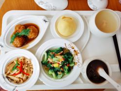 -菁幼月子会所(儿童医院店)