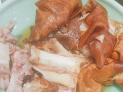 -老憨猪蹄(山大南路店)