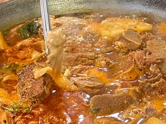 -喇喇排骨火锅·传统韩式脊骨汤(望京西园总店)