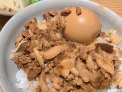 -红猪卤肉饭(大西洋美食城店)