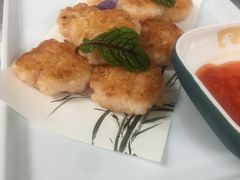 堂煎马蹄虾滑-迪欧咖啡·中西餐融合菜(平江万达旗舰店)
