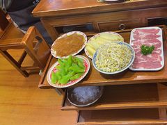 -沸炉重庆老火锅(军事博物馆店)