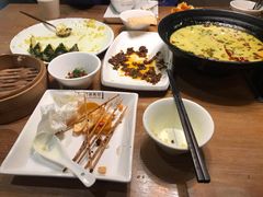 -拾味馆·浓鲜骨汤(光谷天地店)