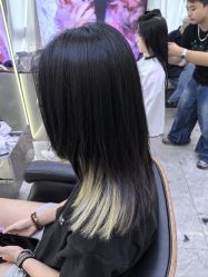 -藤野造型烫发染发