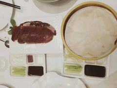 -贝勒爷·酥不腻烤鸭