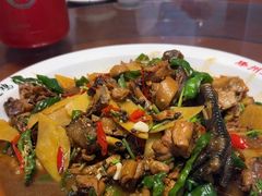 -鲁南仔·滕州炒鸡(经三路店)