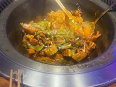 -山河屯铁锅炖(哈西站店)