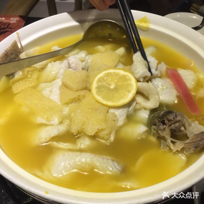 蓉和柠檬鱼(东门店)竹笙柠檬鱼图片 - 第1张