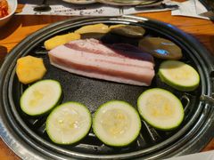 -唯成•韩国炭火烤肉 유성고기