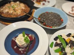 -雀蓝川菜(奥体广场店)