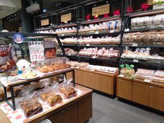 面包甜点陈列柜-仟吉(南湖店)