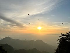 -黄山光明顶山庄