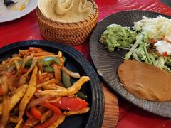 -Pistolera Mexican Cantina女枪手墨西哥餐厅(碧云路店)