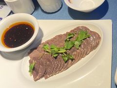 极品酱牛肉808-清真·卡德尔大叔新疆主题餐厅(龙汇路店)