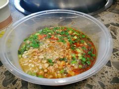 -肖肖酸萝卜鱼火锅(总店)