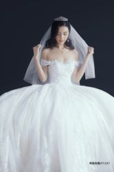 现代简约-巴黎婚纱摄影工作室