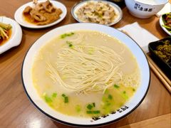 -阿达师傅鱼汤面