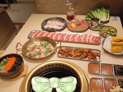 -蚂蚁洞·烤肉大营地(上海静安大悦城店)
