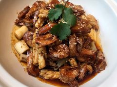 香辣鱿鱼虾-鱼鲜饭香·招牌汽锅剁椒鱼头王