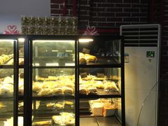 面包甜点陈列柜-美事客·面包·蛋糕·甜品(CBD店)