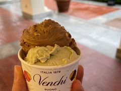 -VENCHI 闻绮(上海佛罗伦萨小镇店)