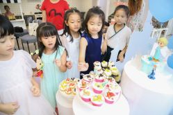 -BabyMonster小怪兽亲子派对·餐厅乐园(金月湾店)