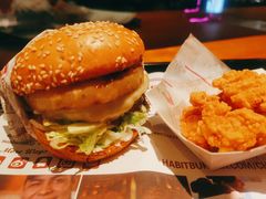 -The Habit Burger Grill 哈比特汉堡(复兴soho店)