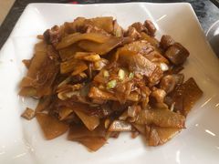 酸笋炒竹肠-美极鲜食坊(宝安南路店)