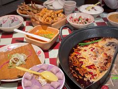 -赵美丽重庆火锅(西安直营总店)