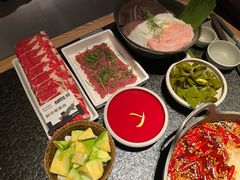 -三出山火锅(南京万象天地店)