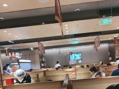-海底捞火锅(金山百联店)